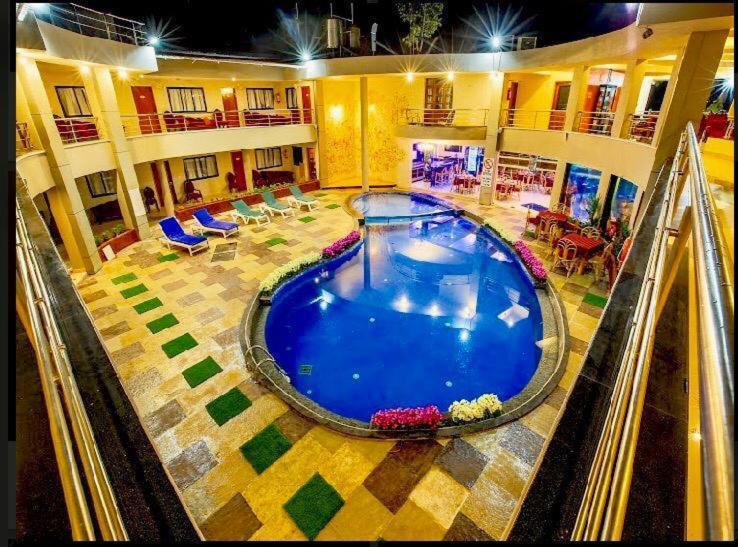 The Center Court Resort & Spa 바르카 외부 사진