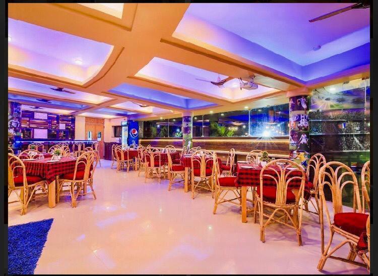 The Center Court Resort & Spa 바르카 외부 사진